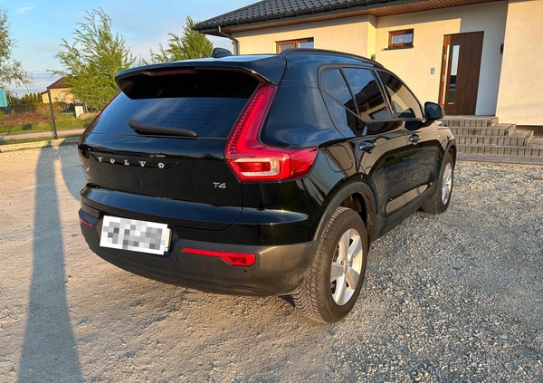 Volvo XC 40 cena 115000 przebieg: 231222, rok produkcji 2019 z Radom małe 121